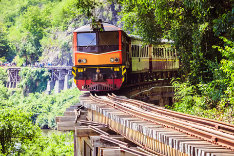 Bangkok Tour for Senior Citizens: A Gentler Way to Meet the City