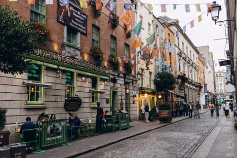 Best Tours of Ireland for Seniors: Don’t Let Dublin’s Cobblestones Ruin Your Pace (Do This Instead)