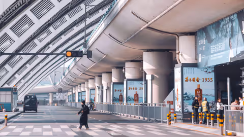 Chengdu Layover Tour: Can You See Pandas or Should You Play It Safe?