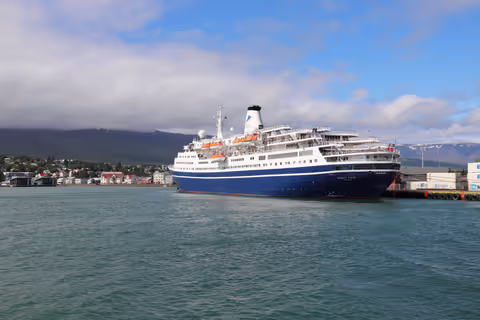 Reykjavik Tours From Cruise Port: How Far the City Really Is, and What Actually Fits in a Day