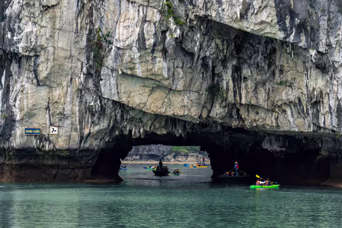 Ha Long Bay Cave Tour: Day Trip or Overnight Cruise (and How to Actually Reach Sung Sot Cave)