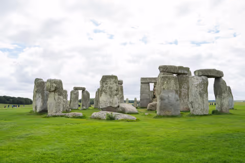 Stonehenge Day Trip from London: Half-Day, Full-Day, or Inner Circle?