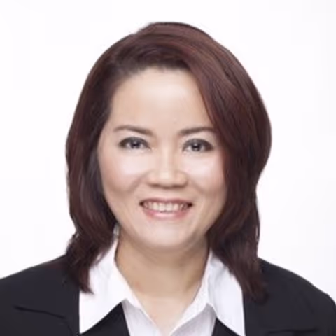 Singapore Tour Guide - Janet C.