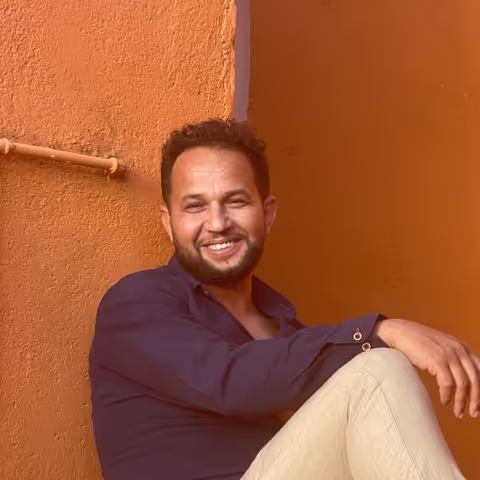 Hassan O.