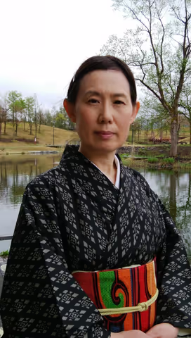 Naoko  T.