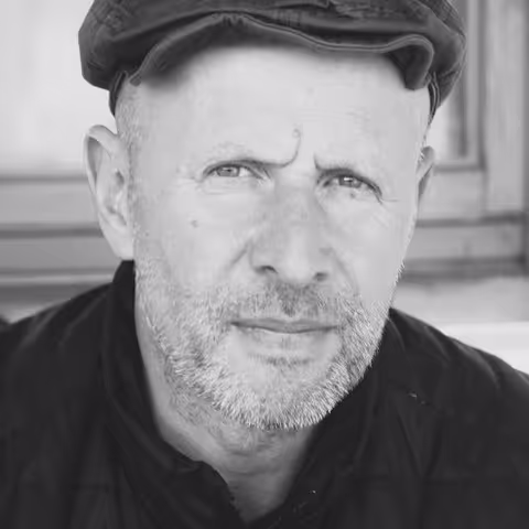Gabor D.