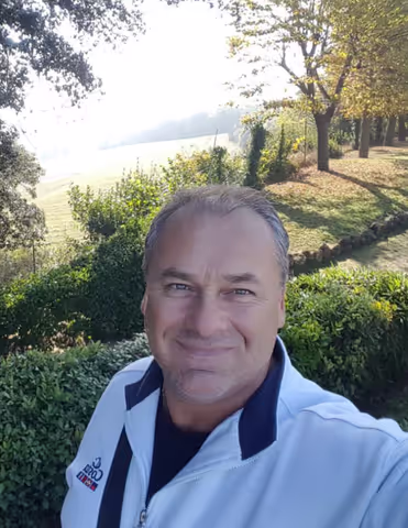 Miodrag J.