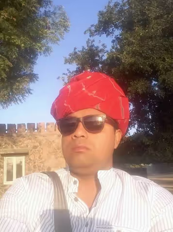 Vivek  H.