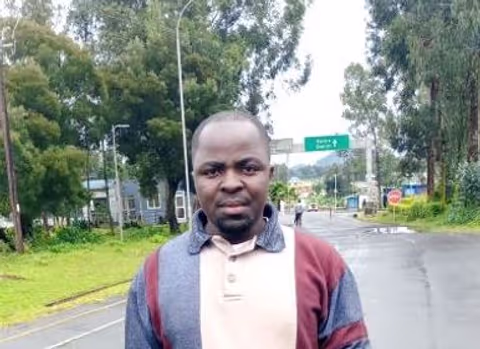 Kampala Tour Guide - Amanya A.
