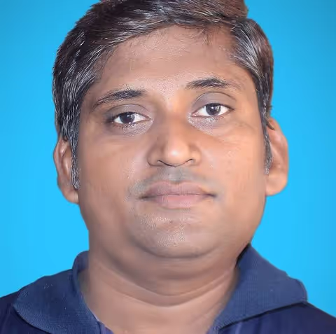 Varanasi Tour Guide - Chandan Y.