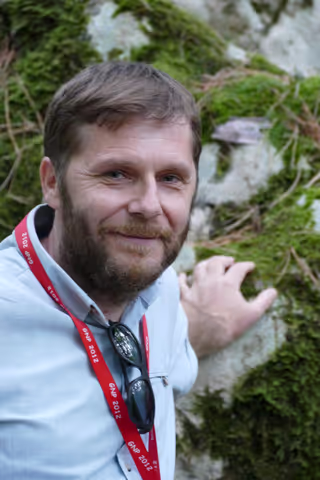 Ninoslav M.