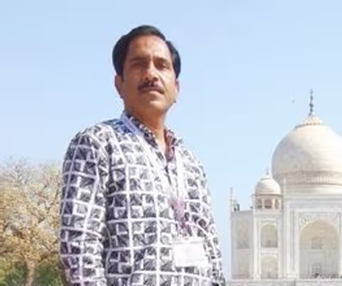Jaipur Tour Guide - Hashim K.