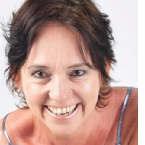 Anneke M.