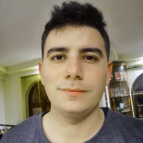 Selim Ö.