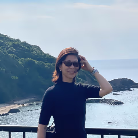 Kahori M.