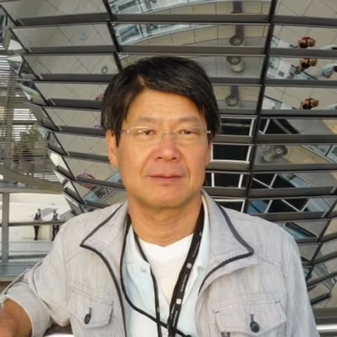 Osaka Tour Guide - Yosshi S.