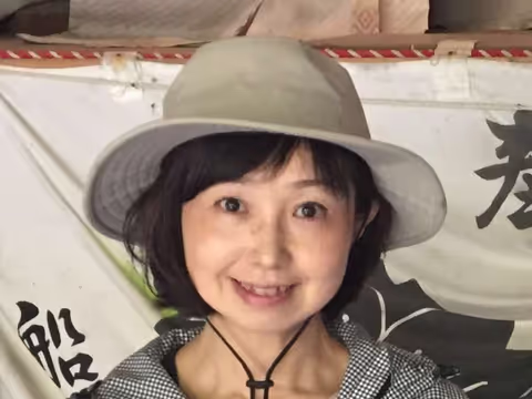 Mount Fuji Tour Guide - Tomomi Y.