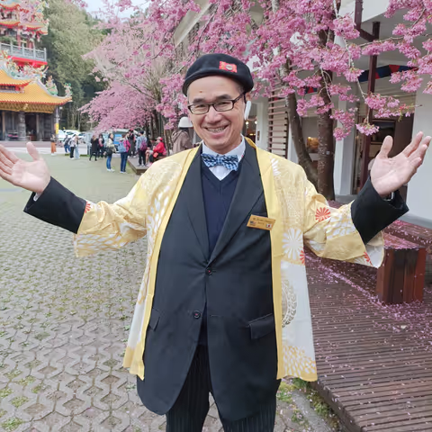 Taipei Tour Guide - David L.