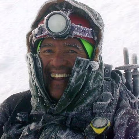 Ramiro C.