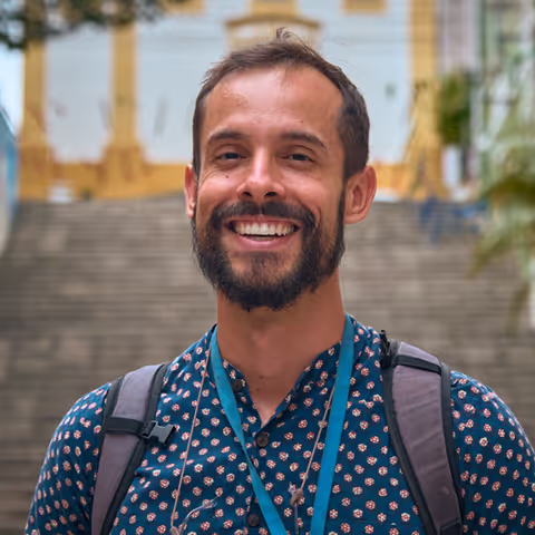 Florianopolis Tour Guide - Isaac R.