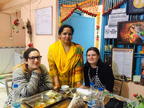 Local Food Tour With Cooking Classes in House Agra