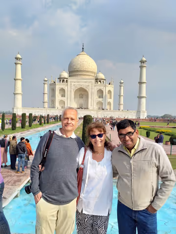 Same Day Agra Trip From Delhi by Express Train with Lunch