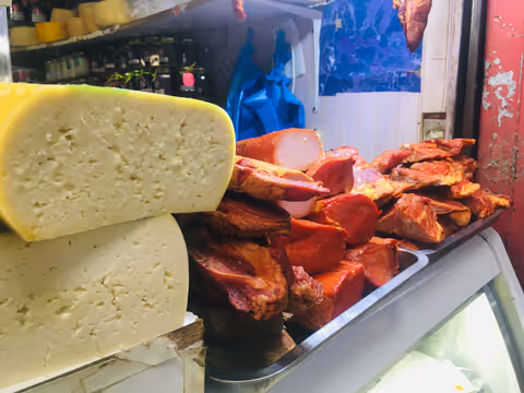 Angelmo fish & Handcraft market