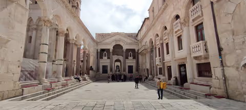 Private walking tour of Diocletian's Palace and Split highlights