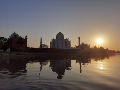 Taj Mahal in a day Explore India's jewel on a whirlwind tour
