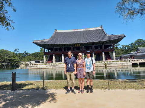 Gyeongbokgung, Bukchon Village, Gwangjang market, Folk Museum