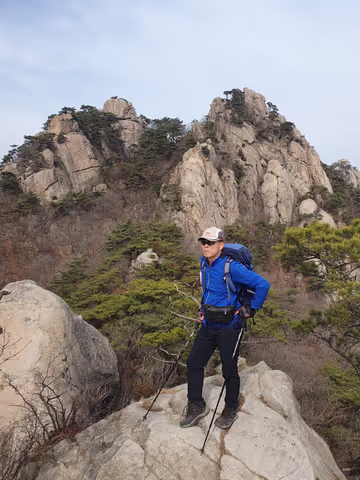 Mt. Dobong+Sapaesan trekking in Seoul