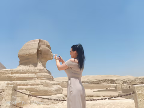 Giza Pyramids, Sphinx, Memphis, Saqqara Tour