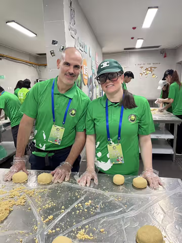 Panda Volunteering Experience at Dujiangyan or Wolong Panda Base