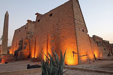 An amazing full day exploring the temples and tombs of Luxor