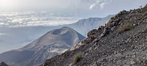 CLIMB MOUNT MERU 5 DAYS