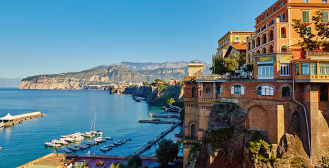 Day trip from Naples to Pompeii, Sorrento and Positano