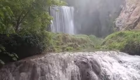 DRIVER/GUIDE to contemplate the Romanasque style and natural Waterfalls: the Stone Monastery