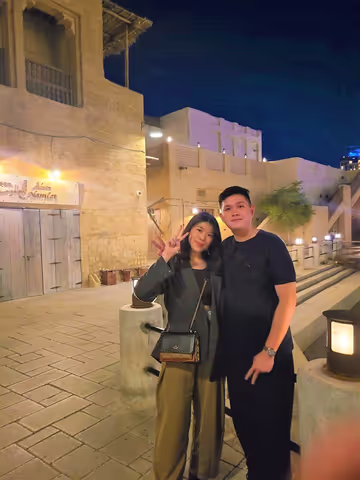 Dubai By Night Layover: Private Guided Stopover with Airport Transfers
