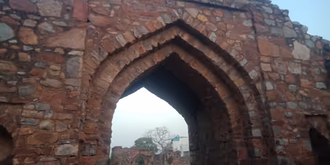 Old delhi and new Delhi food & drink tour history about city and buildings