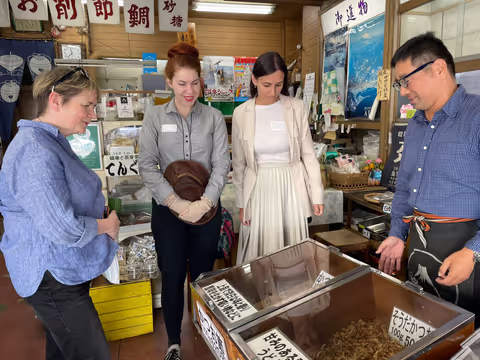 (Atami) Japanese Culinary Shop Walking Tour
