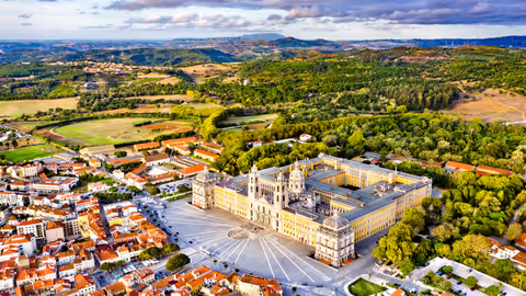 Between Palaces and Sea – Private Tour to Mafra, Ericeira, and Queluz