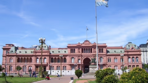 Buenos Aires Highlights 4h Tour by Private Minivan (6pax)