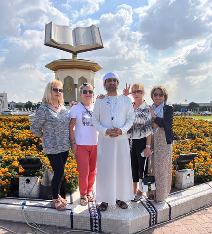 Sharjah Cultural Highlights: Expert-Guided Half-Day Tour with Transfer from Dubai