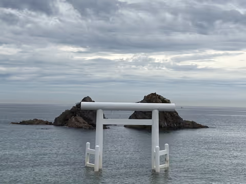 Fukuoka and Itoshima Private Tour Sacred Rocks Ocean View Lunch