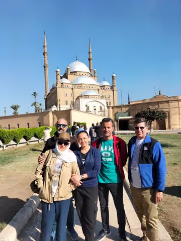 Palaces Day Tour