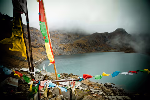 Langtang Gosainkunda Trek 13 days