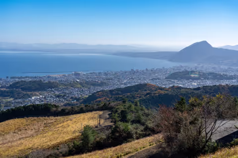 Fukuoka to Yufuin Private Tour by Train (Tour Ends in Yufuin)