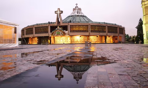 Visit the Guadalupe Sanctuary at CDMX by Private Minivan (1-6pax)