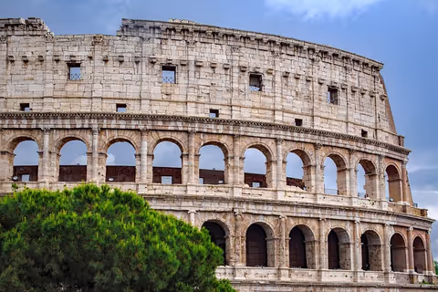 PRIVATE DRIVE TOUR IN ROME ANCIENT CITY (Mercedes Van 1-7 people)