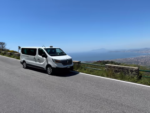 Private Transfer to Sorrento or the Amalfi coast by Van Taxi (1-6 Pax)